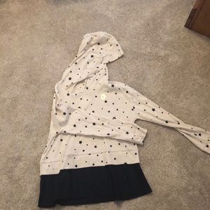 Gap kids NWT size M hooded shirt.